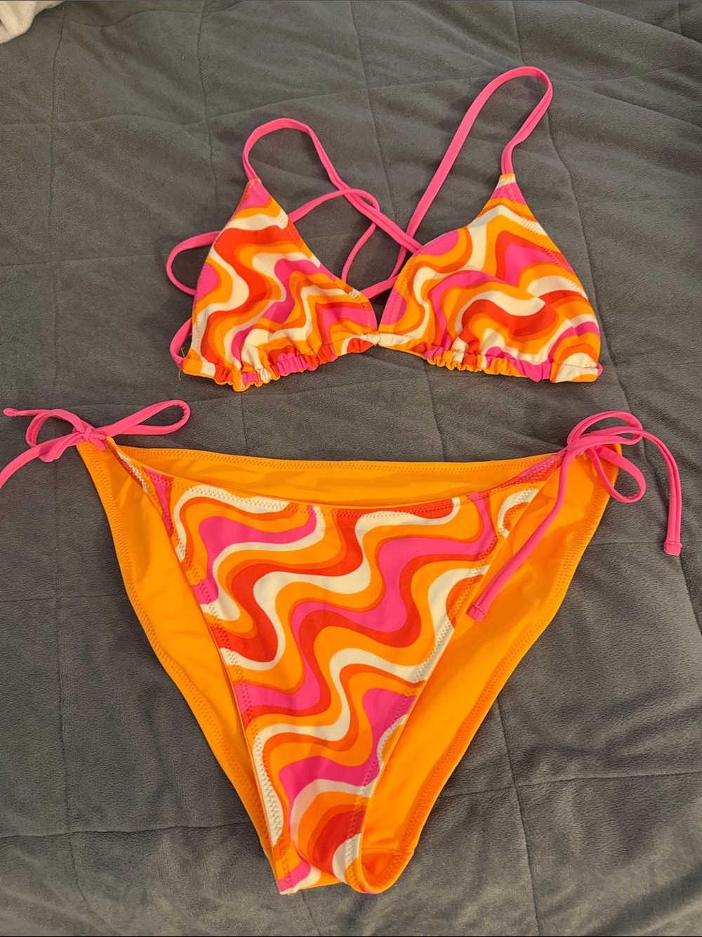 Retro Wave Pink & Orange String Bikini, reversible Top M Bottom L